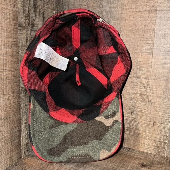 GAP‎ Buffalo Plaid Cap- OS - Picture 5 of 6